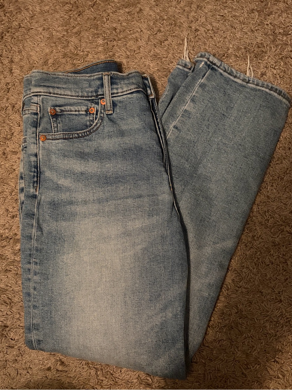 GAP High Rise Cheeky Straight Jeans in Light Wash (4/27)